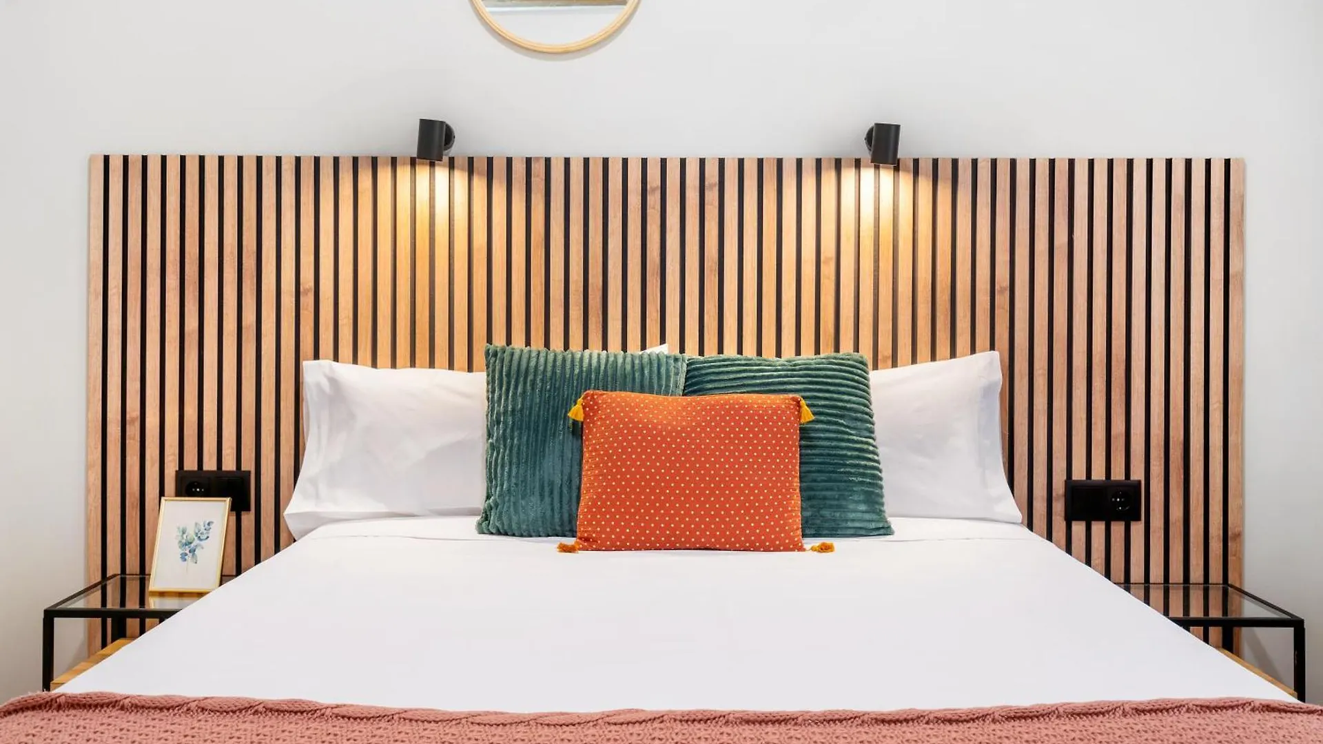 Lodging Apartments Almirall Beach 31 Barcelona