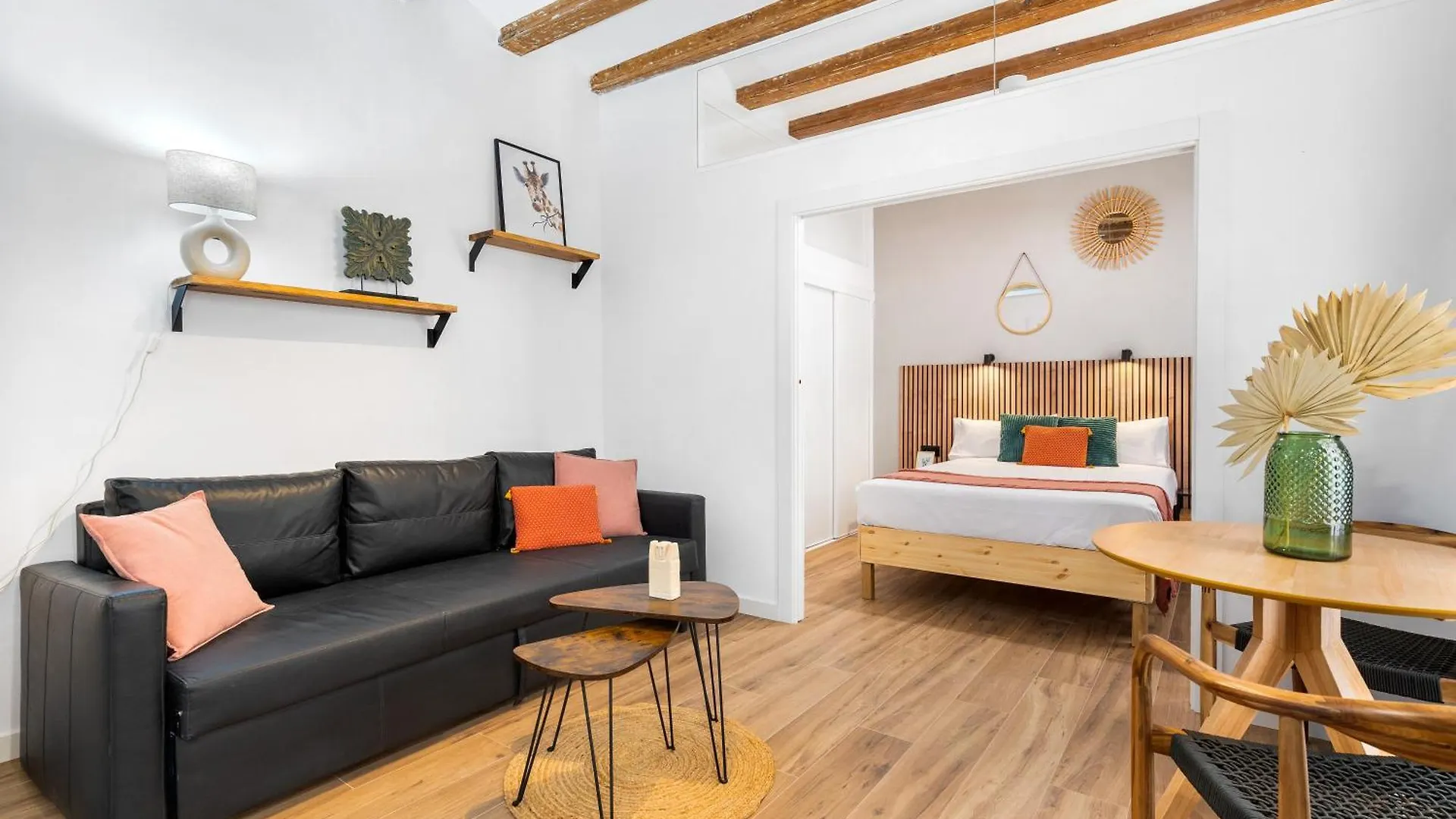 Lodging Apartments Almirall Beach 31 Barcelona 0*,  Spanien
